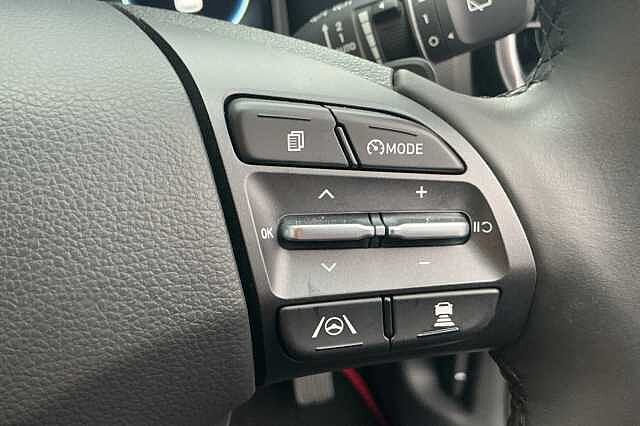 Hyundai KONA 1.6 GDi Hybrid Premium 5dr DCT