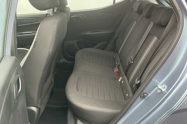 Hyundai i10 1.0 [63] Advance 5dr Auto [Nav]