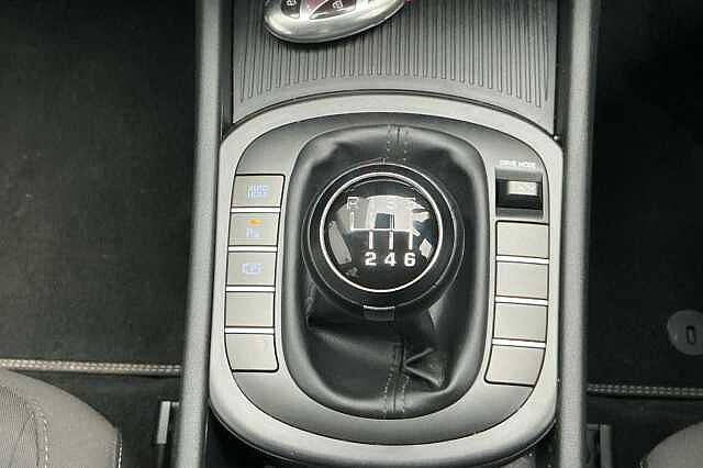 Hyundai KONA 1.0T Advance 5dr