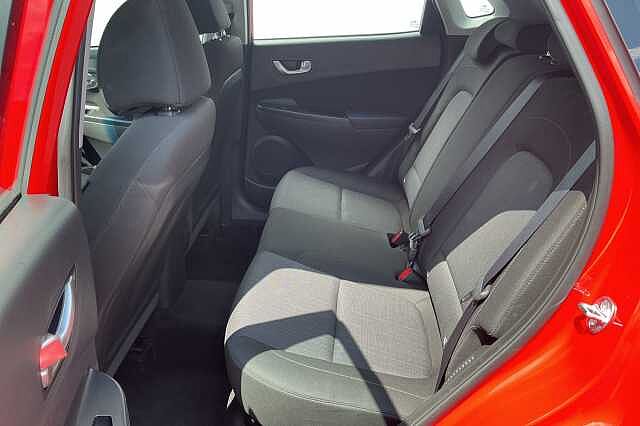 Hyundai KONA SUV 1.0 T-GDi (120ps) SE Connect 48 Volt MHEV