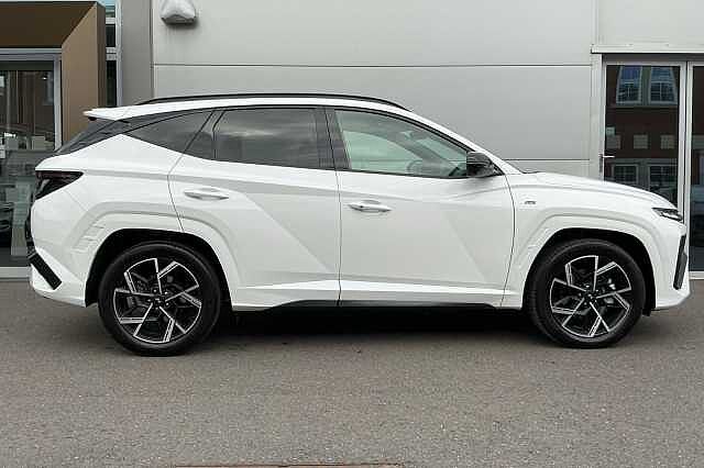 Hyundai TUCSON 1.6T Hybrid N Line S 5dr Auto Serenity White