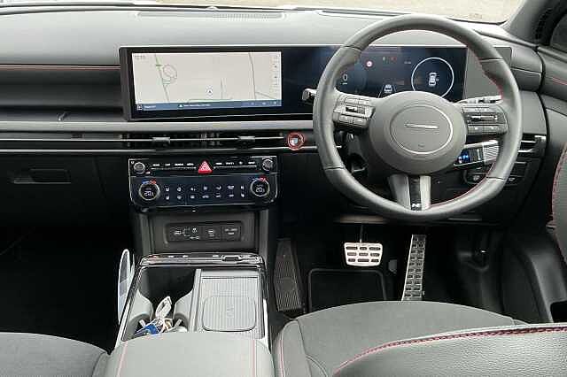 Hyundai TUCSON 1.6T Hybrid N Line S 5dr Auto Serenity White