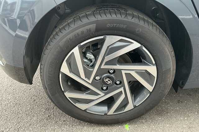 Hyundai i20 1.0T GDi Advance 5dr