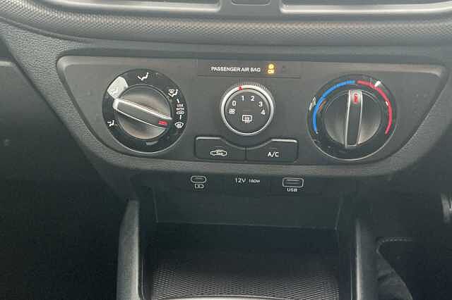 Hyundai i10 1.0 [63] Advance 5dr Auto [Nav]