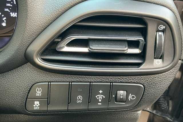 Hyundai i30 1.0T GDi SE Connect 5dr DCT