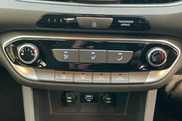 Hyundai i30 1.0T GDi SE Connect 5dr DCT