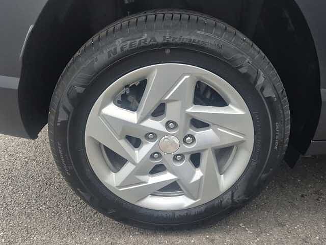 Hyundai KONA 1.0T Advance 5dr