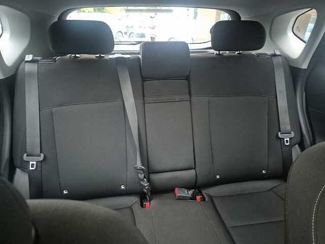 Hyundai KONA 1.0T Advance 5dr