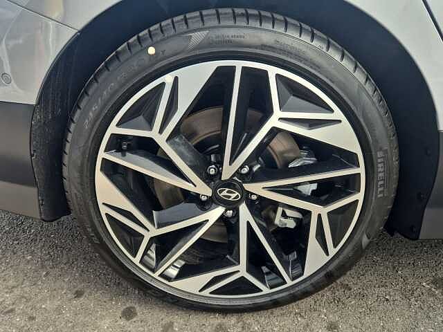 Hyundai IONIQ 6 E (228ps) Ultimate 77kWh (Single Motor) RWD