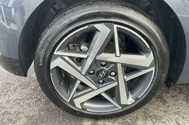 Hyundai i20 1.0T GDi Premium 5dr DCT