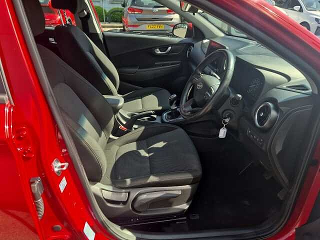 Hyundai KONA SUV 1.0 T-GDi (120ps) SE Connect 48 Volt MHEV