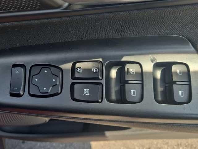 Hyundai KONA SUV 1.0 T-GDi (120ps) SE Connect 48 Volt MHEV