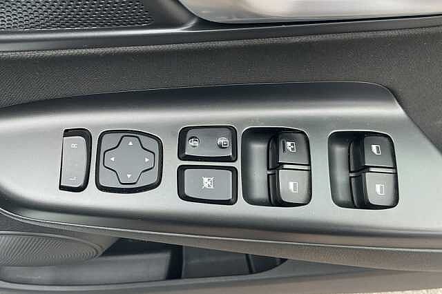 Hyundai KONA 1.0 TGDi 48V MHEV SE Connect 5dr